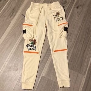 Men’s joggers size S